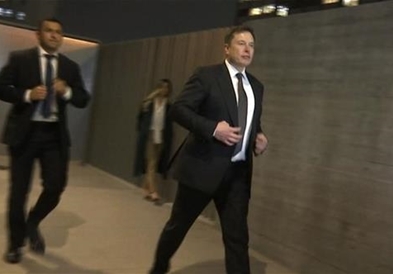 Маск на суд : Кога реков педофил не мислев буквално 