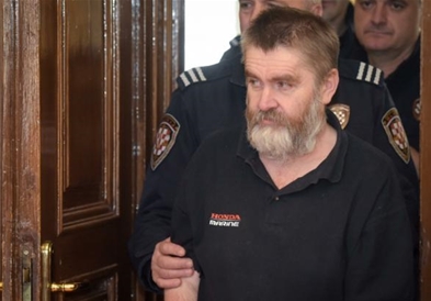 Хрватскиот татко-монструм , што си ги фрли децата од балкон, ја призна вината