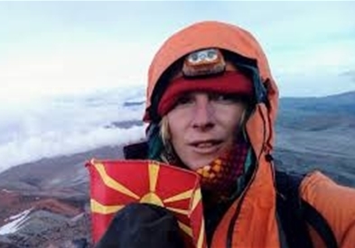 Илина Арсова е прва Македонка што ги искачи сите седум највисоки врвови на седумте континенти