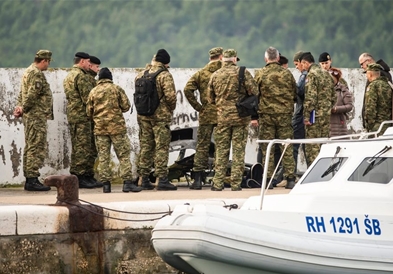 Од Јадранското море извлечено телото на вториот пилот , остатоци од воениот хелокоптер и црната кутија (ВИДЕО)