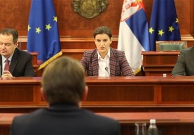 Дипломатски скандал: Дачиќ во дуел со Вархељи ,тој го напушти состаникот со членовите на српската Влада 