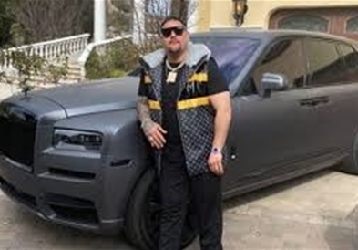Руиз се почести со нови луксузни автомобили по мечот со Џошуа (ВИДЕО)