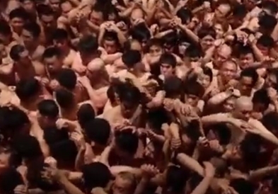 Бизарен фестивал на голотијата се одржа во Јапонија (ВИДЕО)
