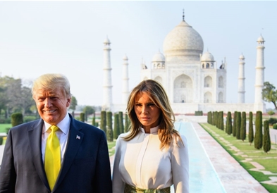 Фото: Меланија Трамп ги воодушеви сите со својот стајлинг во Индија