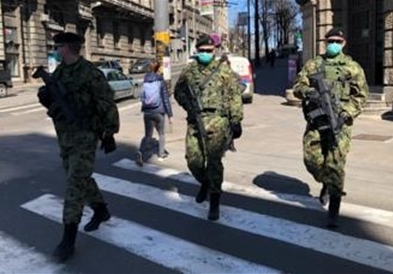 Србин од Ниш добил три години затвор зашто излегол од самоизолација 