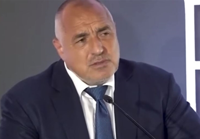 Борисов: Ќе испратиме заштитни одела за браќата од Македонија