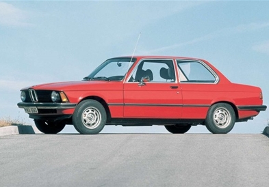 БМВ прославува 45. роденден на Серија 3