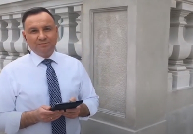 Полскиот претседател сними рап песна во хуманитарни цели