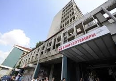 Медицински сестри од Гевгелија им помагаат на своите колеги во ГОБ „8 Септември" во Скопје