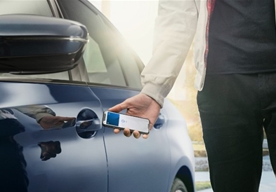 Автомобилите на БМВ ќе се отвораат и стартуваат со Ајфон , што ако телефонот се испразни  