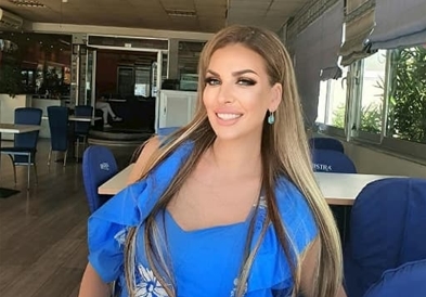 Хрватската старлета тврди дека зборувала со Тесла, фановите плаќале за да го чујат разговорот