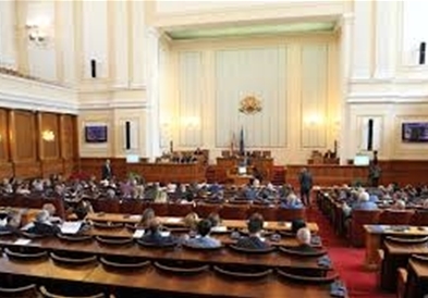 Во бугарскиот парламент расправа за недоверба на Владата на Борисов