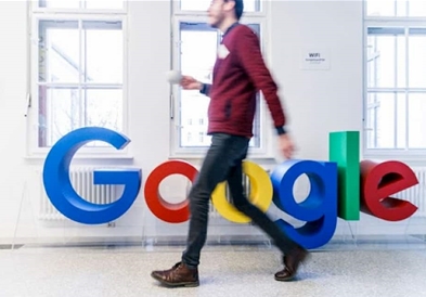 Платформите Гугл, Амазон и Виш ги стопираа нацистичките содржини