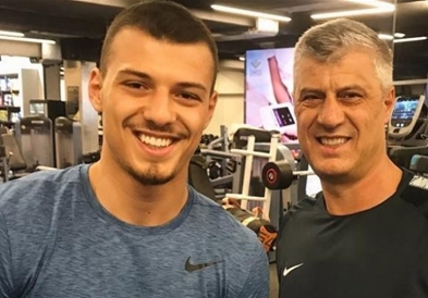 Синот на Хашим Тачи преживеал тешка сообраќајна несреќа 
