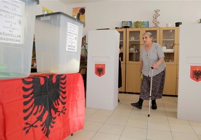 Албанија ги одржува изборите на 25 април следната година,за опозицијата е доцна