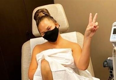 Позната манекенка заврши во болница во петтиот месец на бременоста