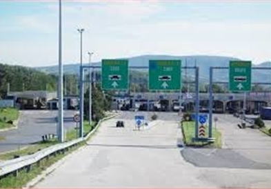 До 12 октомври Грција ги продолжи одлуките за копнените граници и забраната за влез на државјани од трети земји