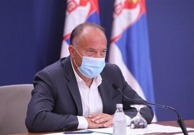 Косовските власти не му дозволија на српскиот министер Шарчевиќ да влезе во земјата