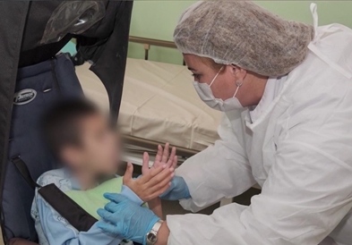 Синоќа почина 11-годишниот Илче,дете со церебрална парализа