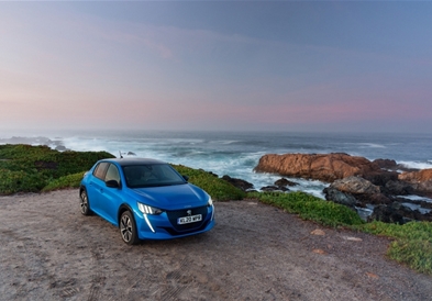 Peugeot e-208 ја доби наградата “What Car?” во категорија “Мал електричен автомобил на годината”!