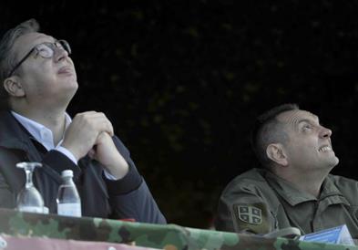 Вучиќ од воената вежба:Подготвени сме да ја одбраниме својата територија(ВИДЕО)