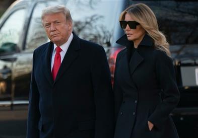Трамп им се налути на модните магазини ,зашто ја игнорирале Меланија