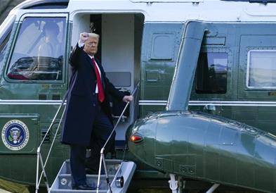 Видео:Трамп му се враќа на животот како милијардер, ќе живее во дом поголем од Белата куќа