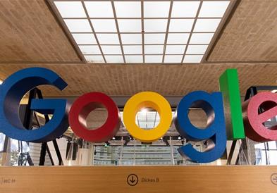 Google ги избришал негативните оценки на дигиталните платформи 
