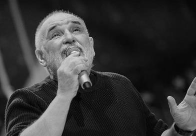Почина Ѓорѓе Балашевиќ,граѓаните на Нови Сад палат свеќи 
