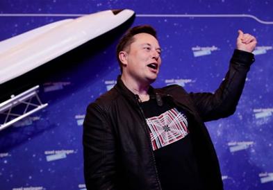 „SpaceX“ гради нова фабрика во Тексас