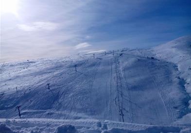 Најстудено и најмногу снег утрово на Попова Шапка