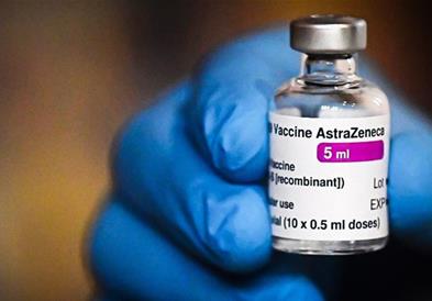 ЕМА дополнително ќе ја испитува поврзаноста на вакцината АстраЗенека со згрутчувањето на крвта 