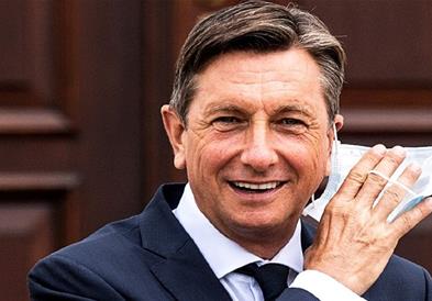 Пахор тврди дека нема поим за наводен нон-пејпер за нови граници на Балканот