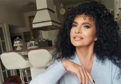 Вики од „Подобар живот“ на 59 години позира во топлес (ФОТО)