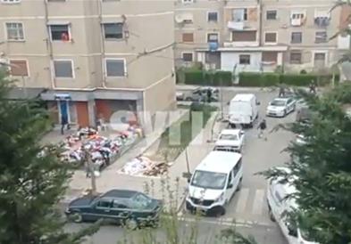 Крвава изборна кампања во Албанија: Телохранител на политичар убил едно лице, тројца повредени 