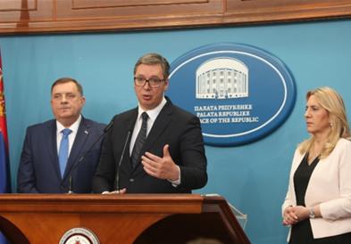 Вучиќ: Не сакаме Голема Србија 