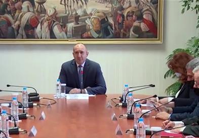 Ќе добие ли Македонија сериозен соговорник во привремената бугарска влада?