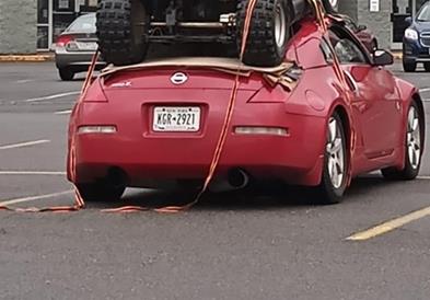 Nissan носи неверојатен товар (ФОТО)