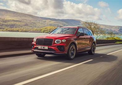 „Bentley“ го претстави „Bentayga S“