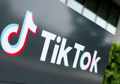ТикТок почнува со автоматско бришење на содржините, што не се во согласност со нивната политика