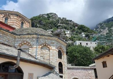 Монах од Света Гора е првиот заболен со делта сојот во Грција 