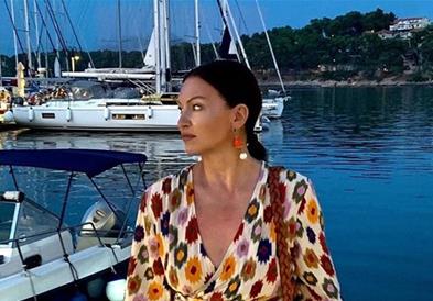 Нина Бадриќ ја провоцира Лепа Брена со фотографија од Хвар 