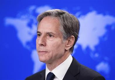 Поранешниот албански премиер Бериша го тужи државниот секретар на САД, Блинкен 