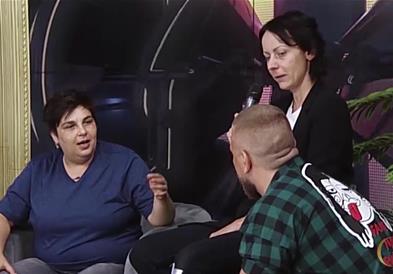 Ана: Што прави крава во супермаркет? Гледа чоколадно млеко и не и