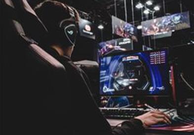 Кина го ограничува играњето игри за малолетници на еден час