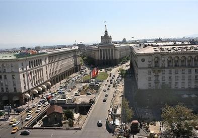Некои од рестораните во центарот на Софија не се затворија синоќа во 23 часот