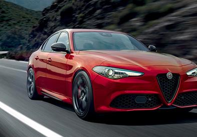 Директорот на „Alfa Romeo“: Ние продаваме автомобили а не „iPad“ на тркала