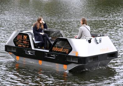 Автономни "Roboats" се тестираат во каналите низ Амстердам, набргу ќе влезат во употреба(ВИДЕО)
