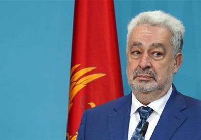 Црногорскиот премиер е последниот европски лидер, кој не сака да се вакцинира 
