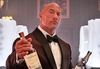 „The Rock“ изненади фан, кој од него доби нов камионет: Заслужува многу повеќе (ВИДЕО)